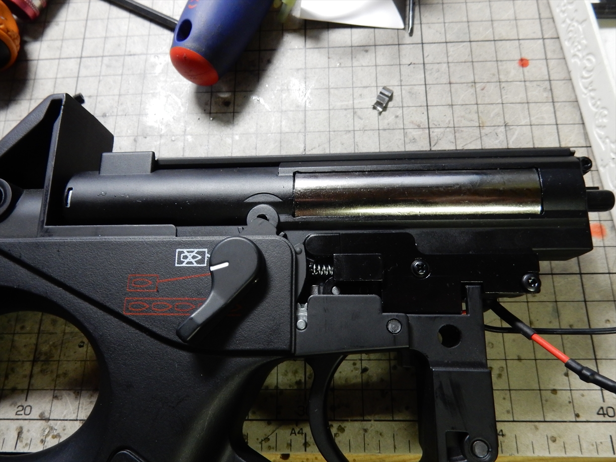 半額以下】 エアガン SL-8 G36 サムホールストック