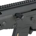 CM103